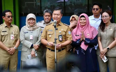 Pemprov DKI Jakarta mulai menyalurkan Makan Bergizi Gratis (MBG) sebanyak 2.987 paket makanan ke sebelas sekolah dikawasan Palmerah, Jakarta Barat. (Foto: Istimewa).
