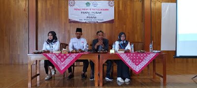 Forum Guru Sertifikasi Nasional Indonesia (FGSNI) saat mengadakan acara Penguatan Kelembagaan. (Foto: Istimewa).