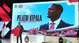 Patrick Kluivert telah resmi diperkenalkan ke publik sebagai pelatih Timnas Indonesia. (Foto: Dok.Suara Realitas/Sir).