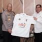 Ketua PWI Kalsel Zainal Helmi usai beraudiensi dan mendapat dukungan penuh dari Kapolda Kalsel Irjen Pol Rosyanto soal gelaran HPN 2025 pada 10-13 Februari mendatang. (Foto: PWI Pusat/Ist).