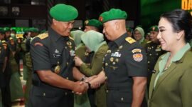Sertijab petinggi TNI AD. (Foto: Istimewa).