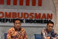 Ombudsman RI saat memberikan catatan pengawasan pelayanan publik bidang kemaritiman investasi 2024 dan proyeksi 2025. (Foto: Istimewa).