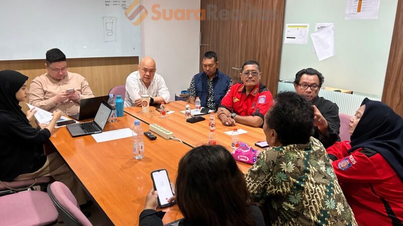 YLKH Trisakti didampingi PWDPI bakal menggugat ke Mahkamah Agung soal pengamanan swakarsa. (Foto: Istimewa).
