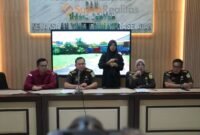 Ketua Bidang Advokad OMBB meminta ke Kejati Bengkulu agar laporan di tindaklanjuti atas dugaan korupsi proyek. (Foto: Istimewa).
