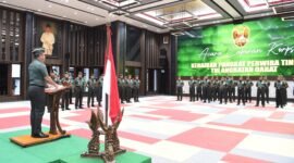 Kepala Staf Angkatan Darat (Kasad) Jenderal TNI Maruli Simanjuntak saat memimpin acara laporan Korps Kenaikan Pangkat Perwira Tinggi (Pati) TNI AD di Markas Besar Angkatan Darat (Mabesad). (Foto: Istimewa).