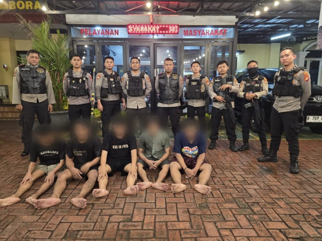 Polisi Gagalkan Tawuran di Tambora, Lima Remaja dan Busur Panah Diamankan
