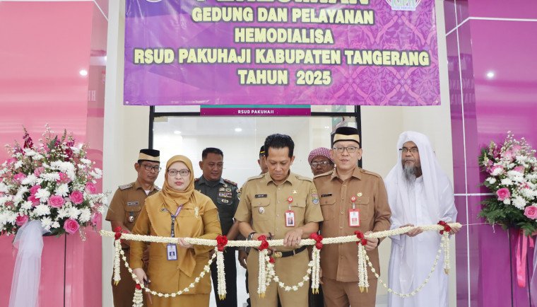 Pj Andi Ony Bupati berharap dengan hadirnya gedung pelayanan Hemodialisa dapat memperkuat layanan kesehatan di wilayah Kecamatan Pakuhaji dan sekitarnya.(foto:istimewa)
