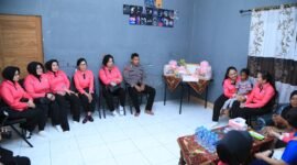 Yayasan Kemala Bhayangkari menggelar bakti sosial di Yogyakarta dalam rangka 'Tour of Kemala 2025'.(foto:istimewa)
