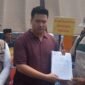 Perwakilan ahli waris, didampingi kuasa hukumnya Andryan, SH saat melayangkan surat ke tiga dan menggelar aksi demo di Pengadilan Tinggi DKI Jakarta. (Foto: suararealitas.co).