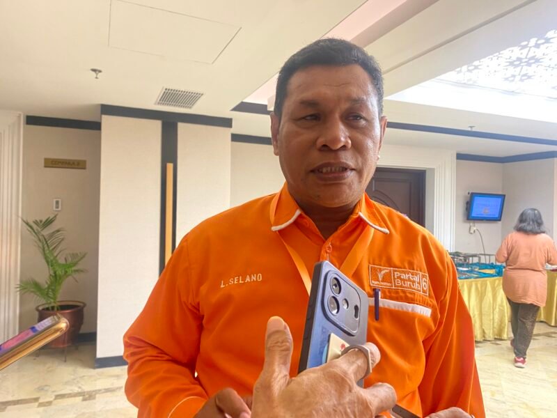 Seusai hadiri Rakernas II Partai Buruh, L. Selano melihat adanya sebuah perubahan besar di dalam iklim sosial. (Foto: suararealitas.co).