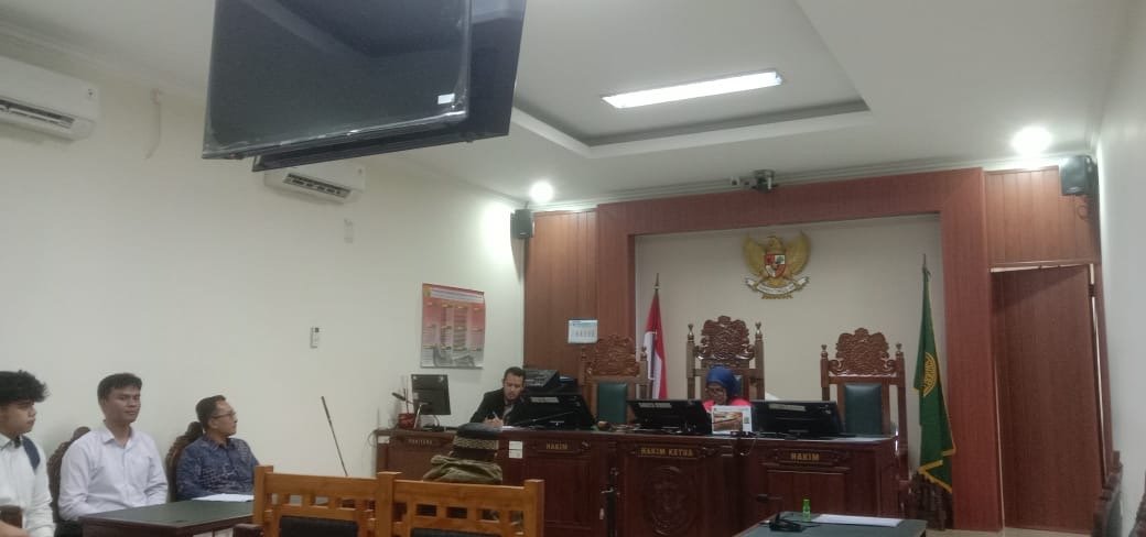 Kesal Dengan Putusan Sidang, Rahmat Teriak “Tidak Terima” Dihadapan Hakim