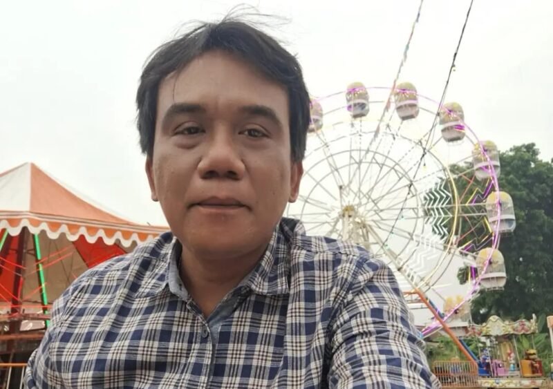 Tokoh Masyarakat Kecamatan Pasar Kemis, Filman B Hutabarat. (Foto: dok.suararealitas.co).