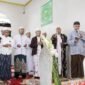 Masyarakat Kedoya saat lakukan tradisi sakral Ziarah Kubro saat 26 Rajab. (Foto: suararealitas.co).