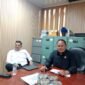 Ketua Komisi I DPRD Kota Tangerang, H. Junaidi saat dikonfirmasi suararealitas.co di ruangan kerjanya. (Foto: suararealitas.co).