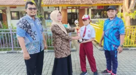 SDN Kamal 01 Pagi akan mewakili Kecamatan Kalideres di perlombaan FLS3N tingkat Walikota Jakarta Barat. (Foto: suararealitas.co).
