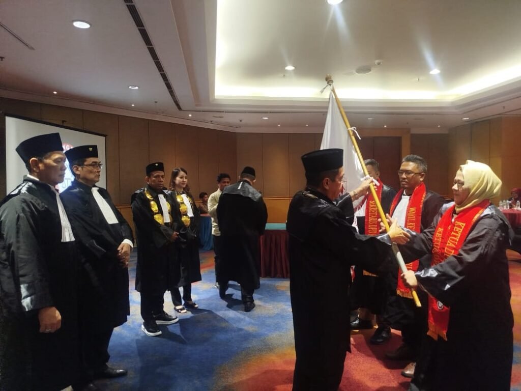 Presiden KAI: Adnan Buyung Nasution Layak Pahlawan Nasional