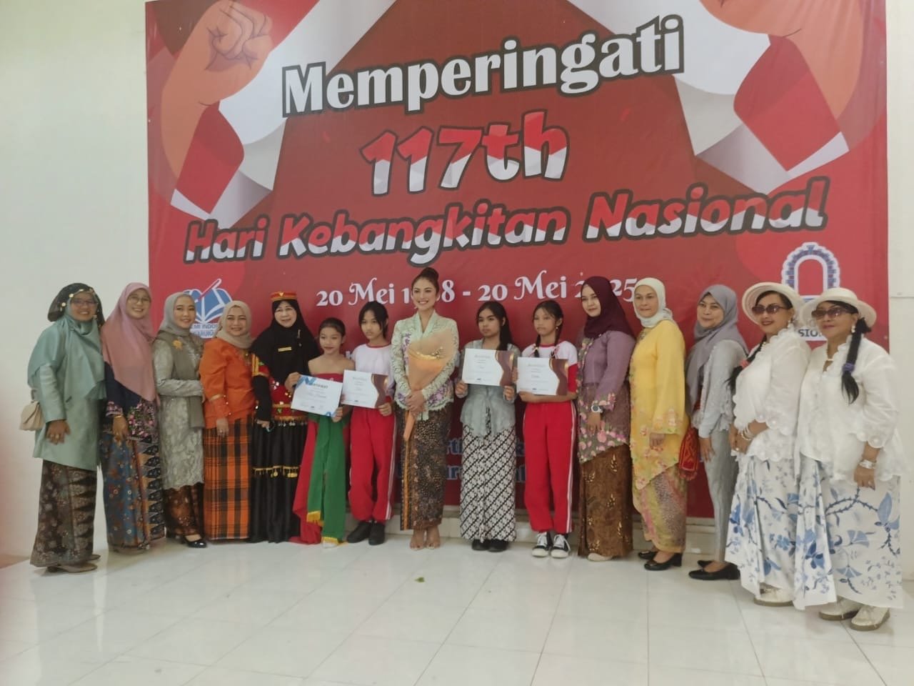 Bangkit Lewat Budaya: Sekolah Darurat Kartini Warnai Pekan Kebangkitan Nasional