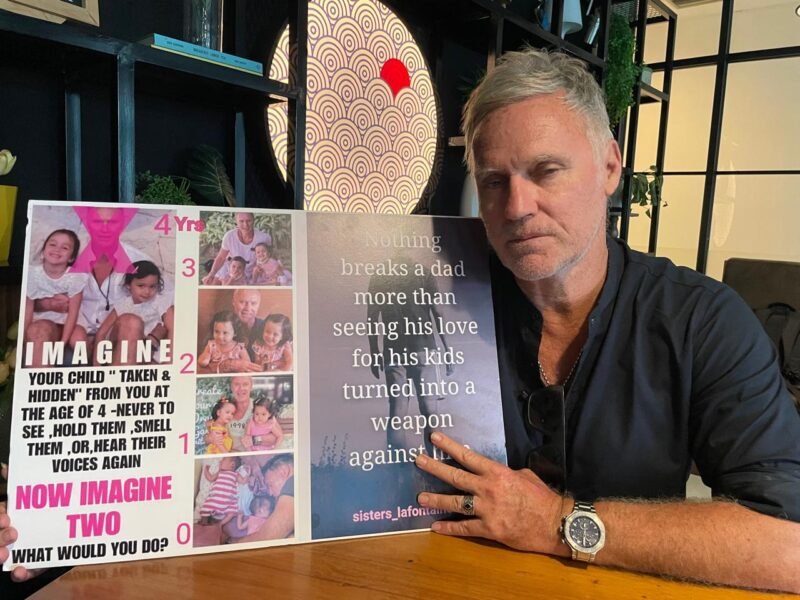 Seorang ayah asal Australia, Paul La Fontaine saat mengungkapkan kegundahan hatinya setelah dua tahun tak bertemu putri kembarnya, ILF dan SLF kepada suararealitas.co, pada Minggu (01/06/2025) dini hari.