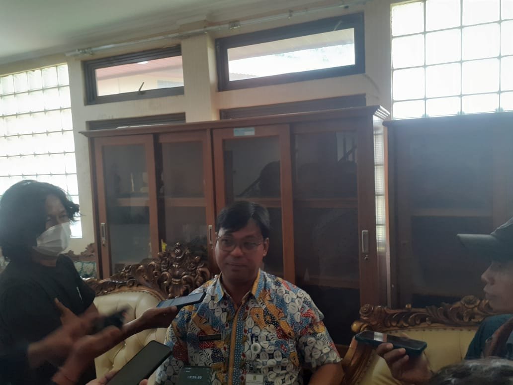 Uji Coba Insinerator Cipondoh Tunggu Persetujuan Warga
