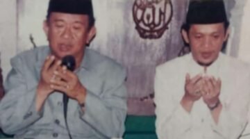 Tokoh kharismatik dan guru besar umat, KH. Bunyamin Muhammad, berpulang ke rahmatullah pada Kamis, (12/06/2025), dalam usia yang penuh berkah. (Foto: Dok. PADI/Ist).