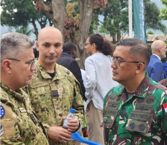 POTRET: Wakil Komandan Pasukan MINUSCA, Mayjen TNI Maychel Asmi saat berlangsungnya peringatan Bastille Day ala Perancis. (Foto: Istimewa).