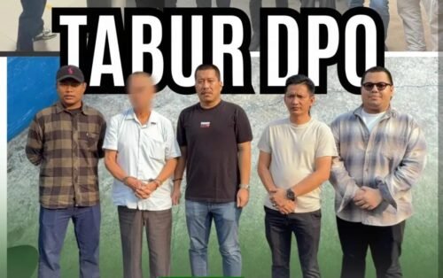 Sempat Melawan, Buronan Kasus Penganiayaan Berhasil Diamankan Kejari Jakbar