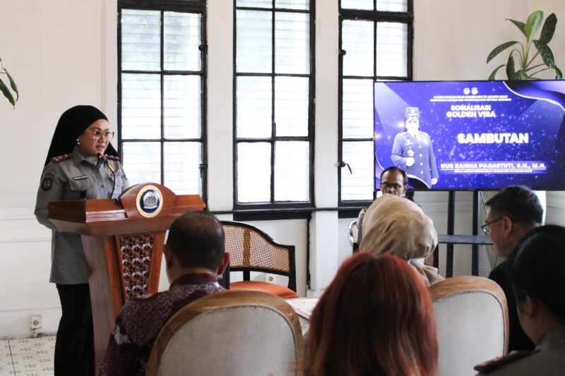 POTRET: Imigrasi Jakarta Barat saat melakukan sosialisasi Golden Visa. (Foto: Istimewa).
