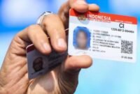 ILUSTRASI : perbedaan format SIM baru dan lama. (Foto: Dok.Detikcom/Rifkianto Nugroho).