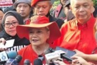 POTRET: Ketua DPP PDIP, Ribka Tjiptaning saat memberikan keterangan kepada wartawan di kantor pusat DPP PDIP, Jakarta Pusat. (Foto: ANTARA/Fianda Sjofjan Rassat).