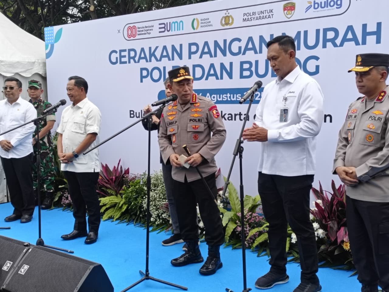 Kapolri dan Bulog Salurkan Pangan Murah ke Ribuan Titik di Indonesia