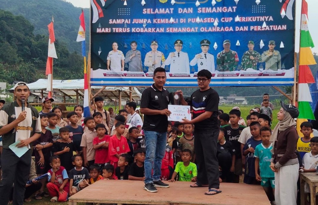Turnamen Sepakbola Puraseda Cup yang di ikuti 16 Peserta, Resmi di Tutup