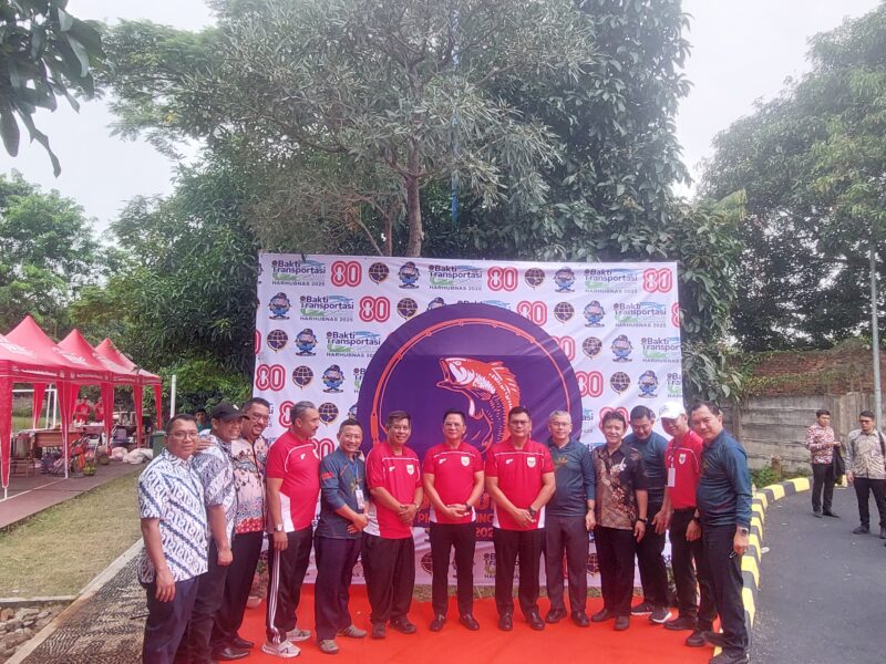 POTRET: kemeriahan Harbubnas Dishub DKI Jakarta dengan menggelar lomba mancing di UP PKB Kedaung Angke. (Foto: suararealitas.co)