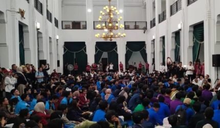 Forum Dialog Terbuka, KDM Janji Aspirasi Mahasiswa se-Jabar Ditindaklanjuti, Termasuk Sahkan RUU Perampasan Aset