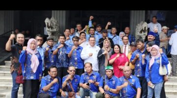 18 perwakilan PWI Kota Tangsel,Hadiri pelantikan Ketua Umum PWI Pusat periode 2025–2030 di Solo (04/10/2025)