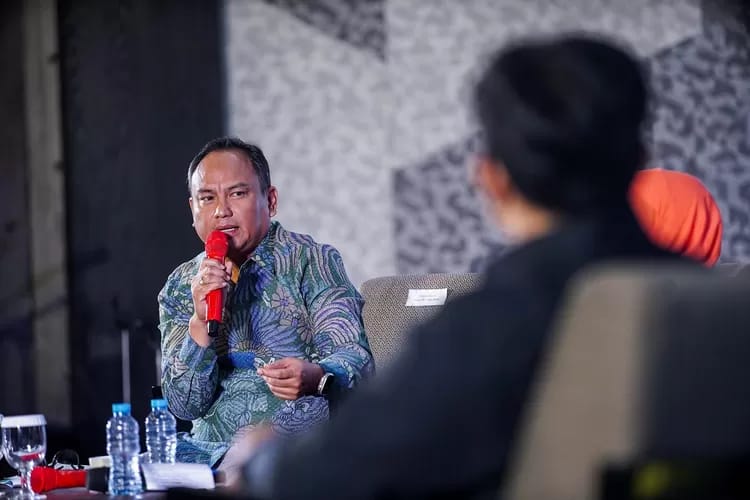 Sekretaris Jenderal PWI Pusat Zulmansyah Sekedang, PWI Pusat memohon maaf kepada seluruh anggota dan masyarakat atas ketidaknyamanan ini. Saat ini kami sedang melakukan langkah pemulihan dan peningkatan keamanan sistem web. Rabu (15/10/2025)