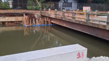Perhimpunan Wartawan Hukum Indonesia (PWHI) mempertanyakan proyek Rehabilitasi Irigasi Cisadane yang dilaksanakan oleh PT. Basuki Rahmanta Putra dengan lokasi Kabupaten Tangerang