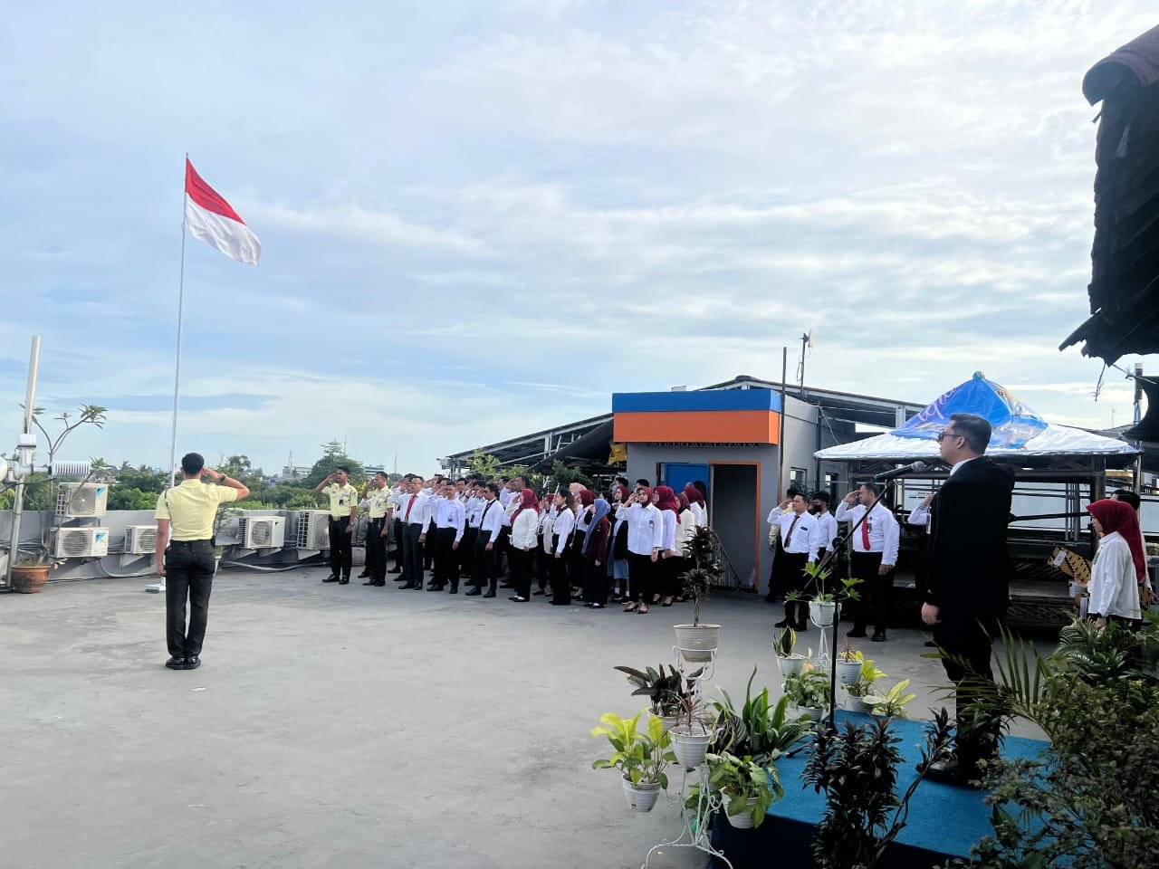 BRI Kantor Cabang Tangerang Merdeka Gelar Upacara Peringatan Hari Pahlawan dengan Khidmat