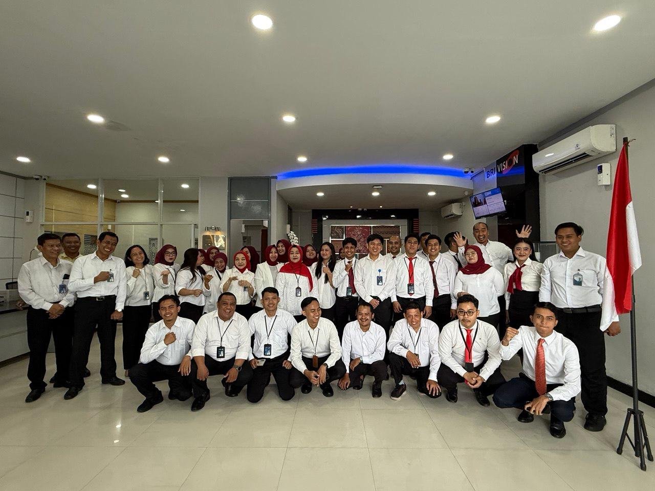 BRI KC Gading Serpong Gelar Upacara Hari Pahlawan sebagai Wujud Penghormatan Nilai Perjuangan