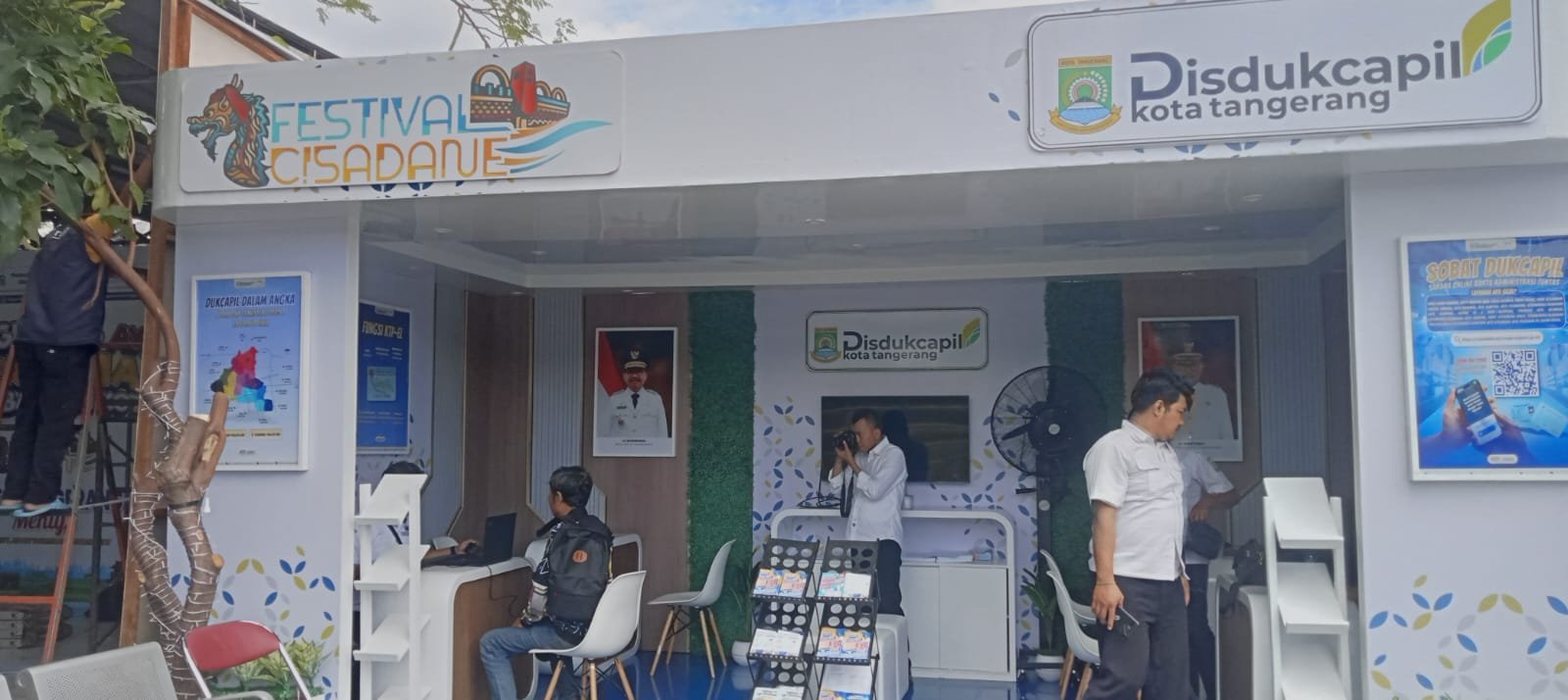 Cuma Datang ke Cisadane, Warga Bisa Urus KTP, KK, dan Akta Sekaligus