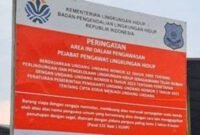 Forum Aktivis Banten Bersih (FABB) menilai bahwa proses hukum kasus ini berjalan tidak transparan dan cenderung lambat.