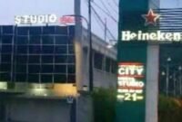 POTRET - penampakkan dari depan THM Studio 21 yang diduga jadi tempat peredaran narkotika jenis ekstasi.(Foto: Istimewa).