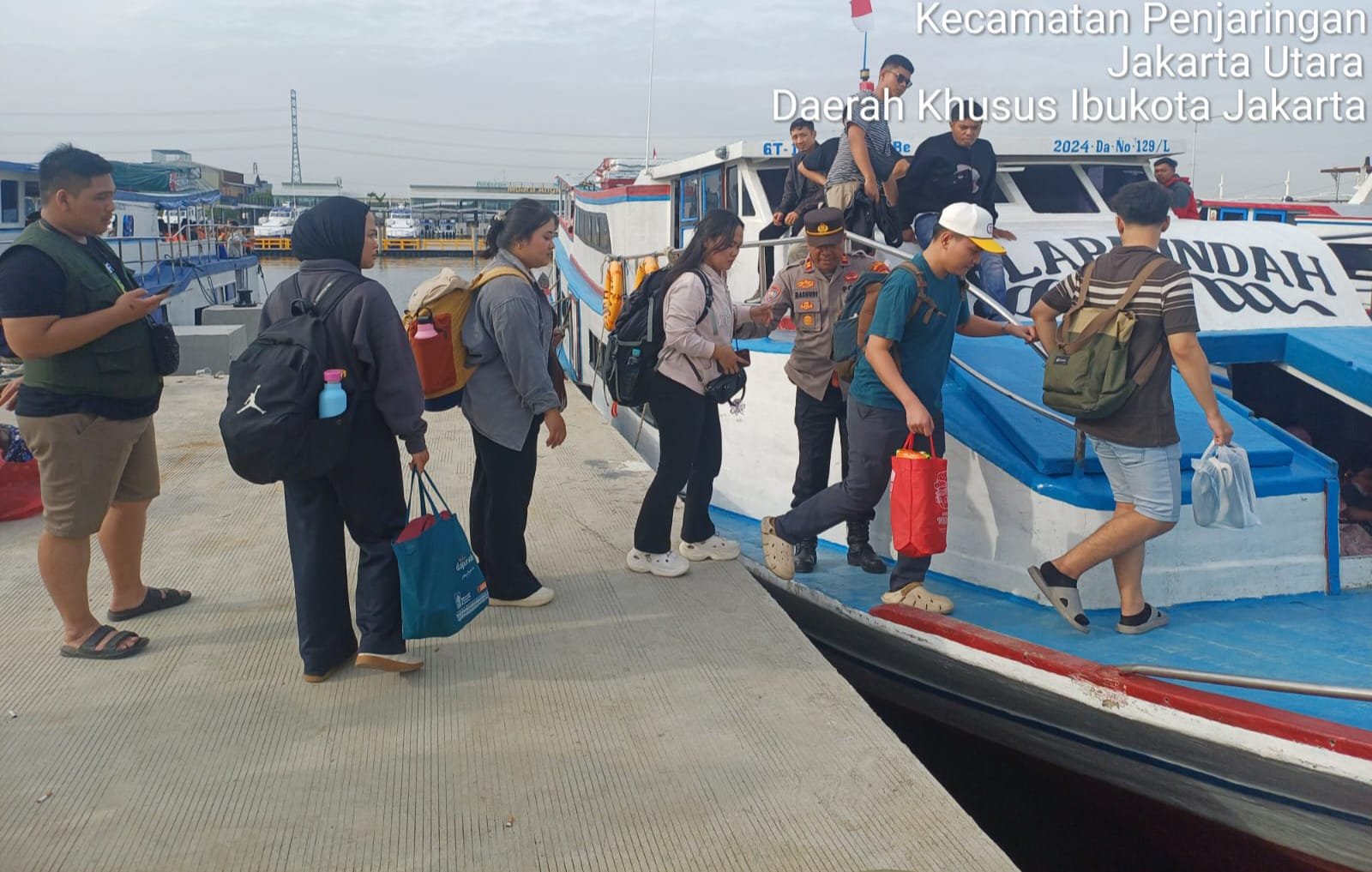 Pelaksanaan Ops Sikat Jaya di Dermaga Kali Adem Pelabuhan Muara Angke