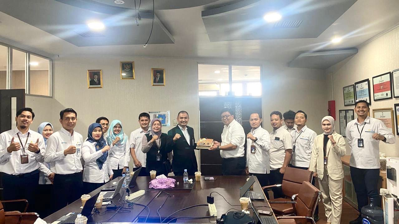 BRI Kanca Serang Jalin Sinergi dengan PLN UP3 Banten Utara dalam Peringatan HUT PLN ke-80