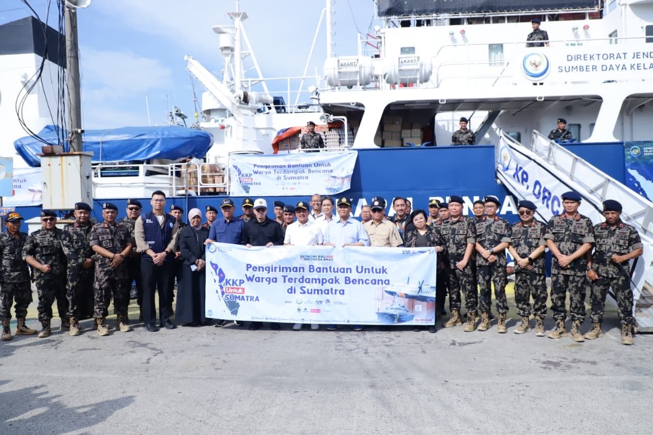 KKP Kembali Kirim Bantuan Kemanusian via Laut ke Lokasi Bencana Sumatra