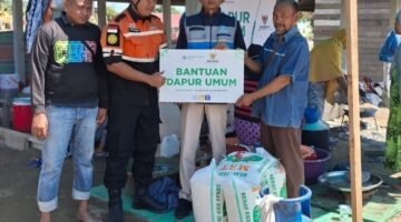 Jasaraharja Putera Unit Syariah Bersama BAZNAS Dirikan Dapur Umum Bagi Korban Banjir di Sumatera