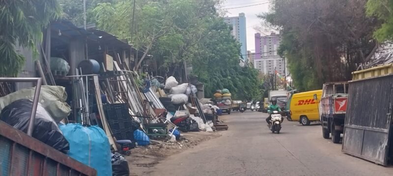 POTRET - jual-beli lapak di Sunter Agung, Jakarta Utara terungkap. (Foto: Ekslusif Suara Realitas).