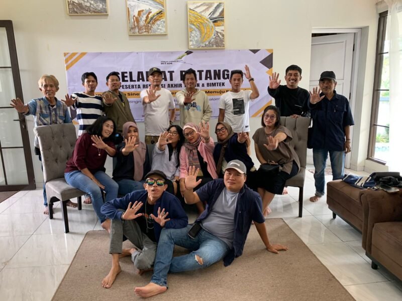 POTRET - anggota yang tergabung di dalam Forum Jurnalis Hitam Putih. (Foto: suararealitas.co).