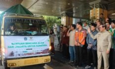 Gubernur DKI Lepas 60 Ton Bantuan untuk Bencana Sumatra