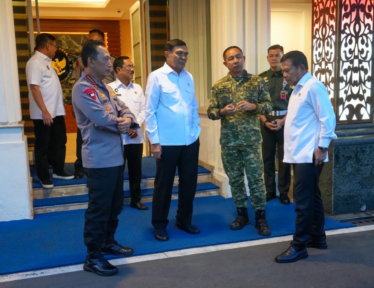 Menko Polkam Koordinasikan Tindak Lanjut Arahan Presiden Tangani Bencana di Sumatera