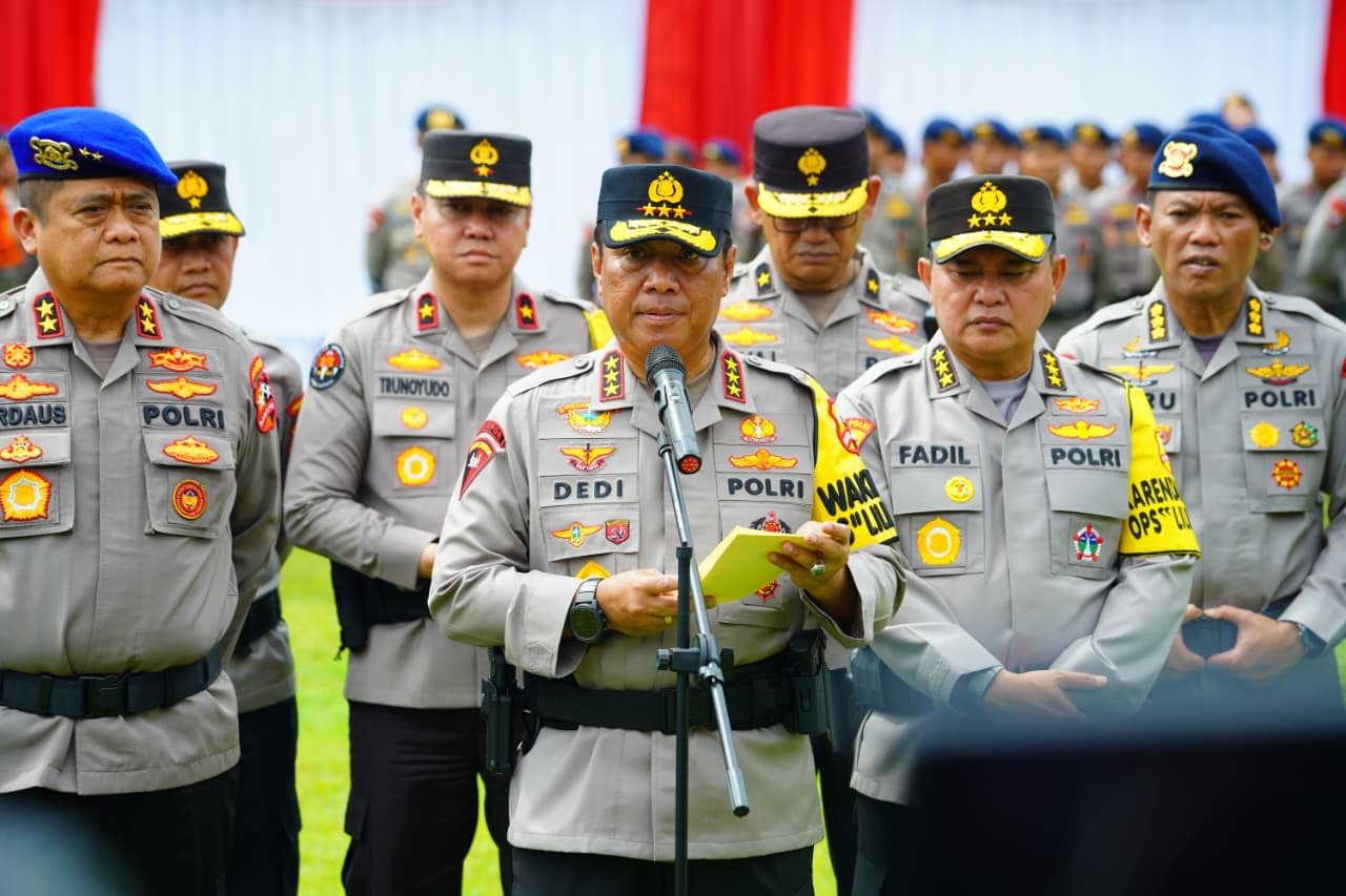 Wakapolri Tegaskan Polri Hadir untuk Penanggulangan Bencana di Tiga Provinsi Sumatera